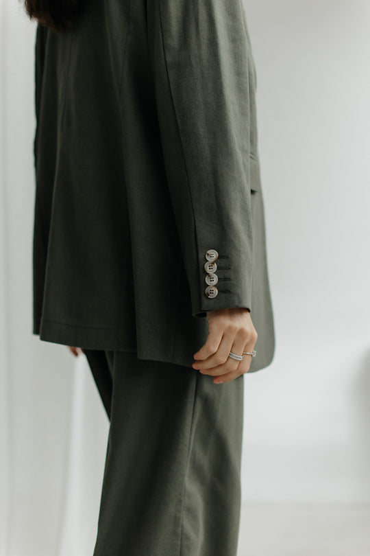 #color_khaki-green