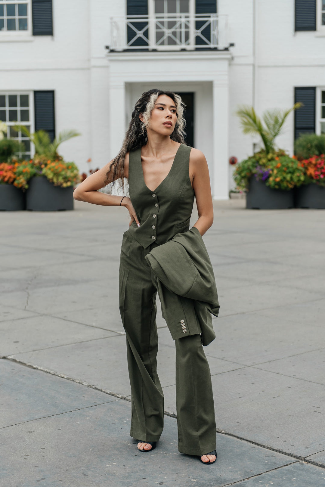 #color_khaki-green