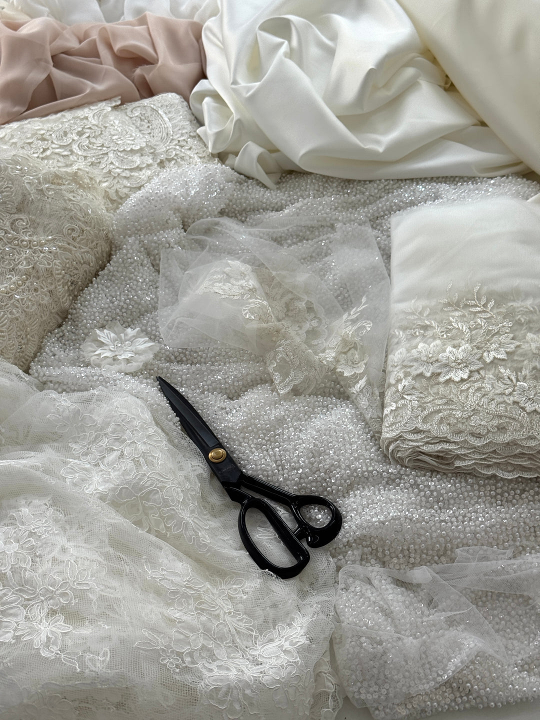 Mantilla Cathedral Lace Bridal Veil