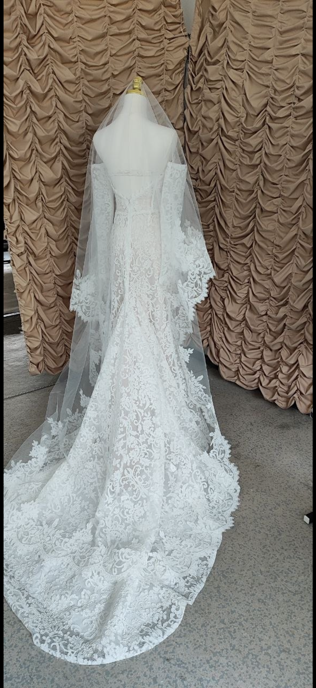 Mantilla Cathedral Lace Bridal Veil